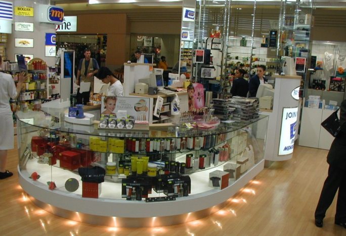 Retail Kiosks by Showfront - Curved Glass Counter