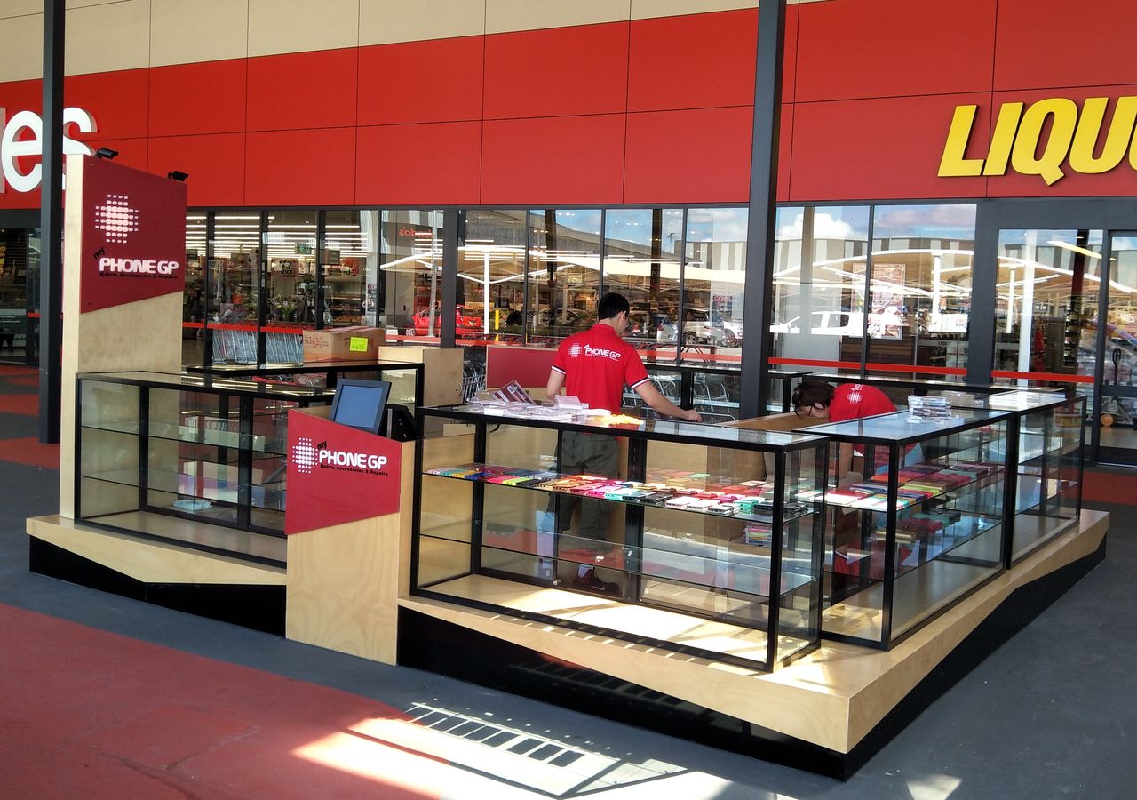Showfront Retailers creates high-quality, Australian-made custom retail kiosks.