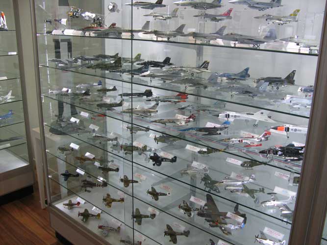 Model Aircraft upright display case
