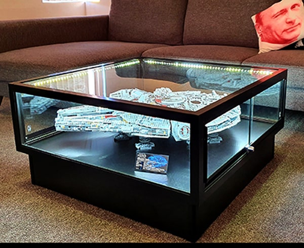 Jabeth Wilson tapperhed Ed Lego Millennium Falcon Coffee Table Display Case - Showfront Collectors