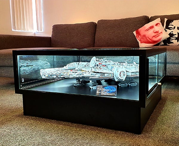 display for lego millennium falcon