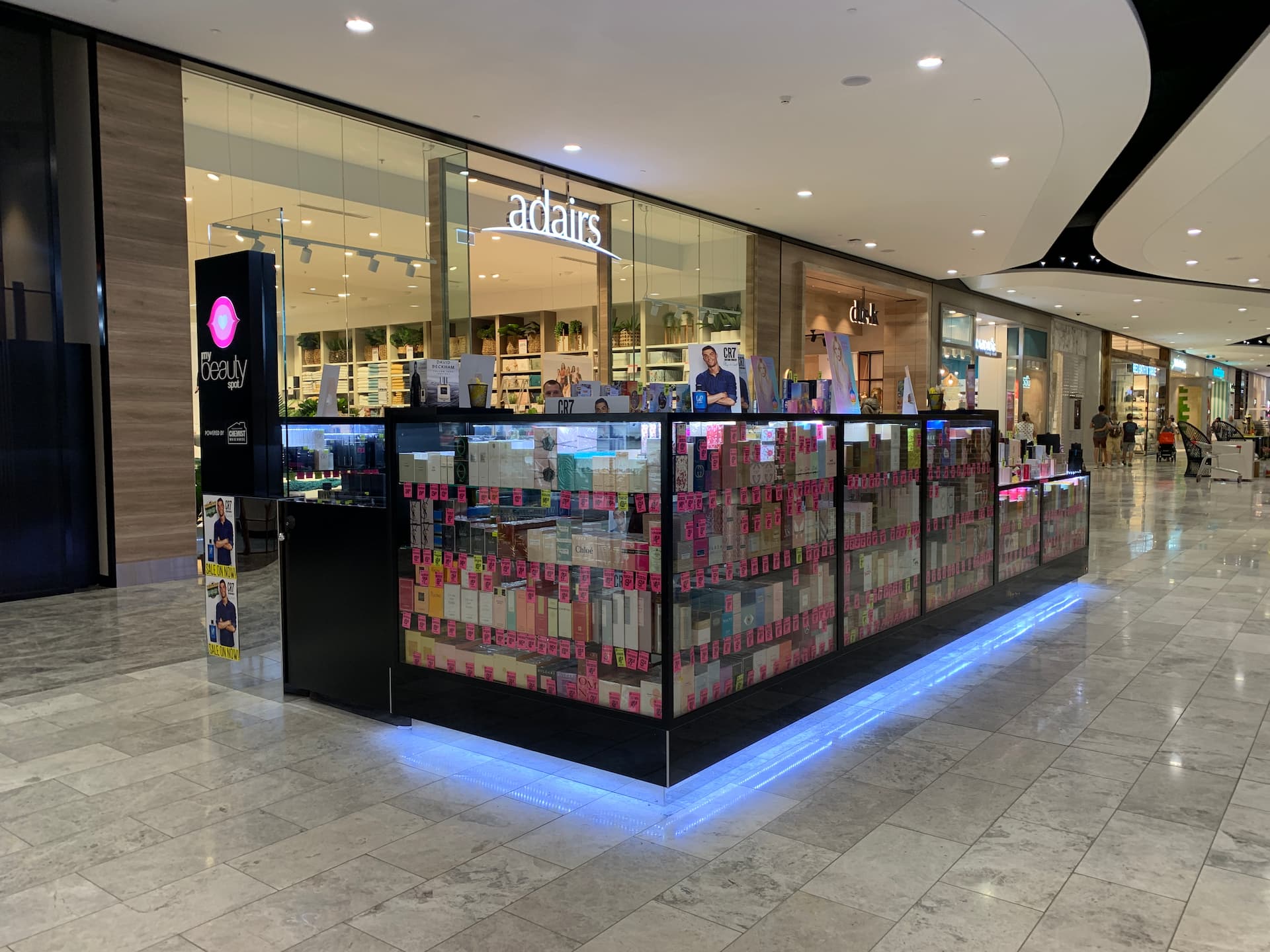 Premium department store display cabinets and shelving built by Showfront.