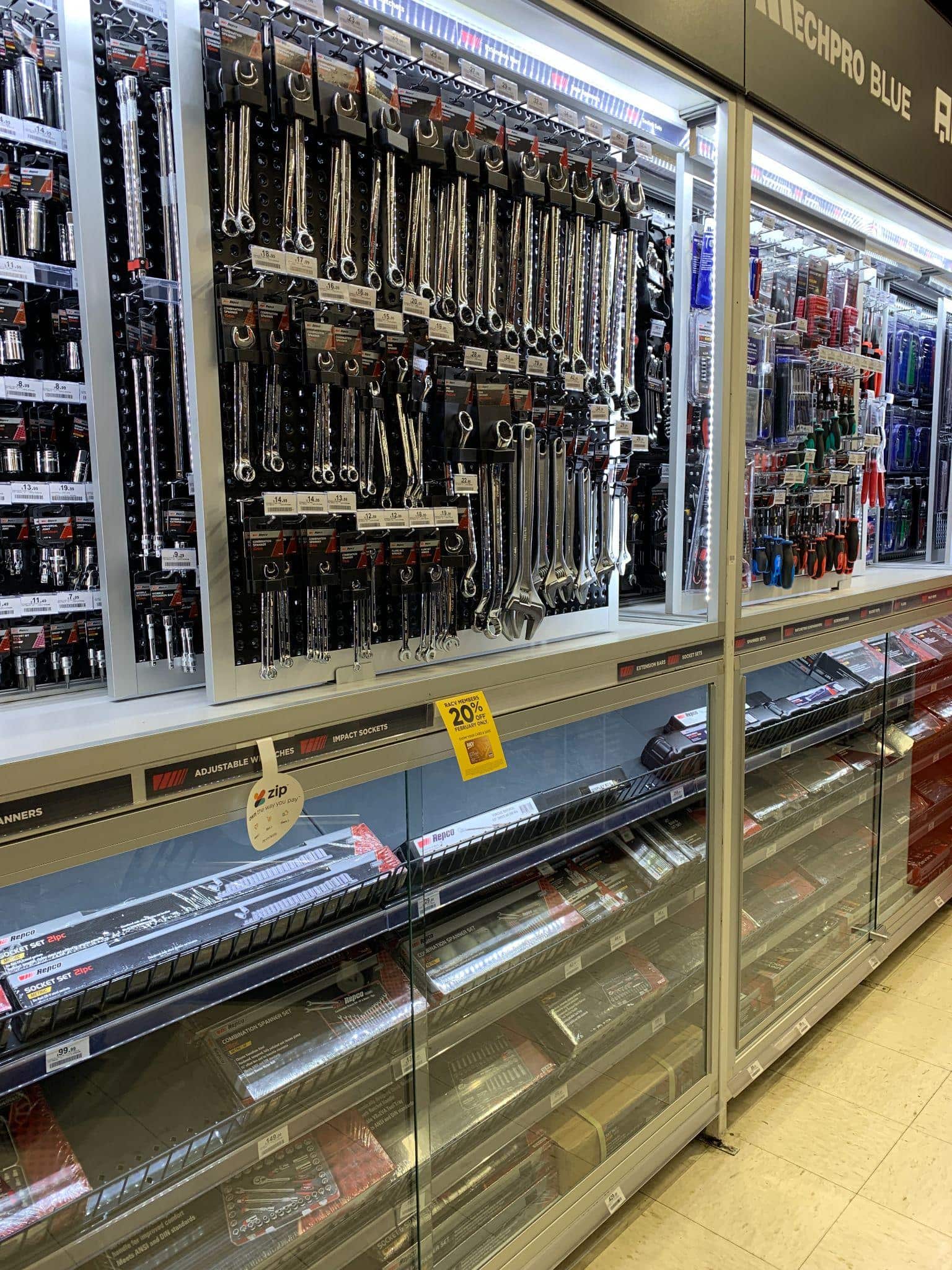 Australian-made custom hardware store display solutions from Showfront.