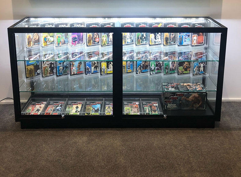 Matt put his Star Wars collection on show with the Showfront TSB1500 and CTGL1800  Star Wars display cases